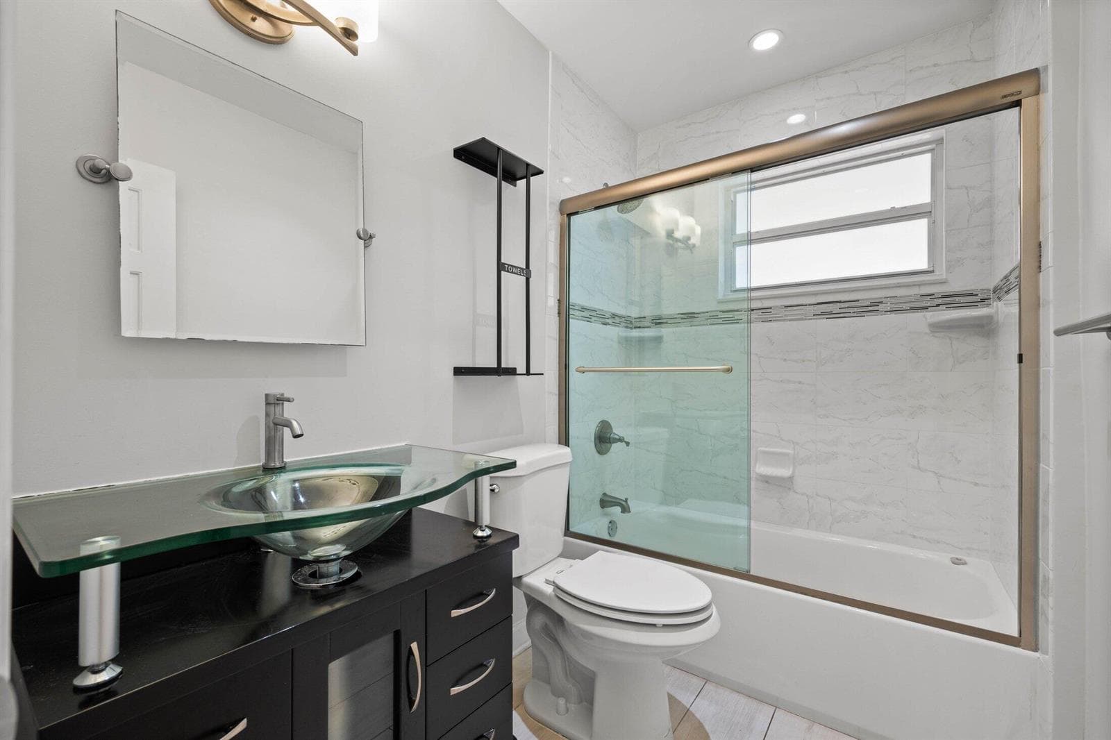 2255 SE 12th St Pompano Beach-9