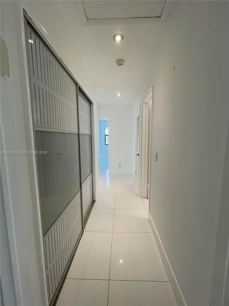 2115 Alamanda Dr photo 15