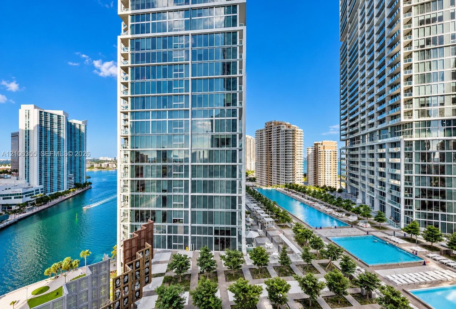 Icon Brickell II · #1906 in Miami - Photo 14