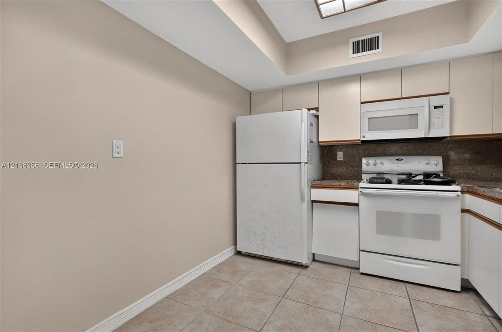 Mystic Pointe Tower 100 · #2704 in Aventura - Photo 20