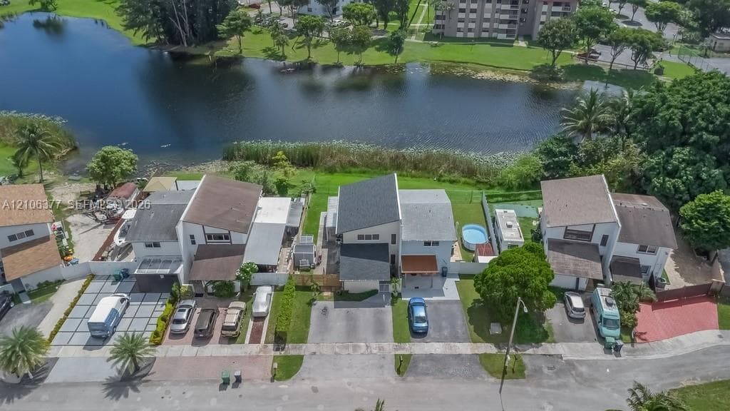 12040 SW 10th Ter photo 23
