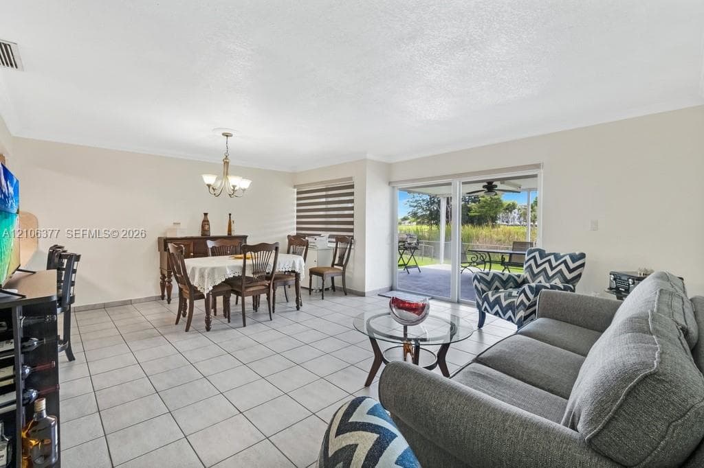 12040 SW 10th Ter photo 3