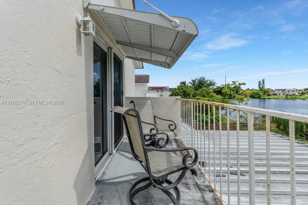 12040 SW 10th Ter photo 10