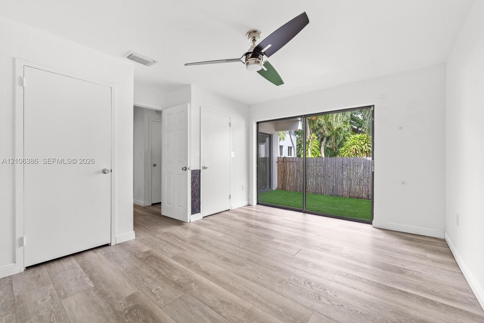 2987 Bird Ave photo 16