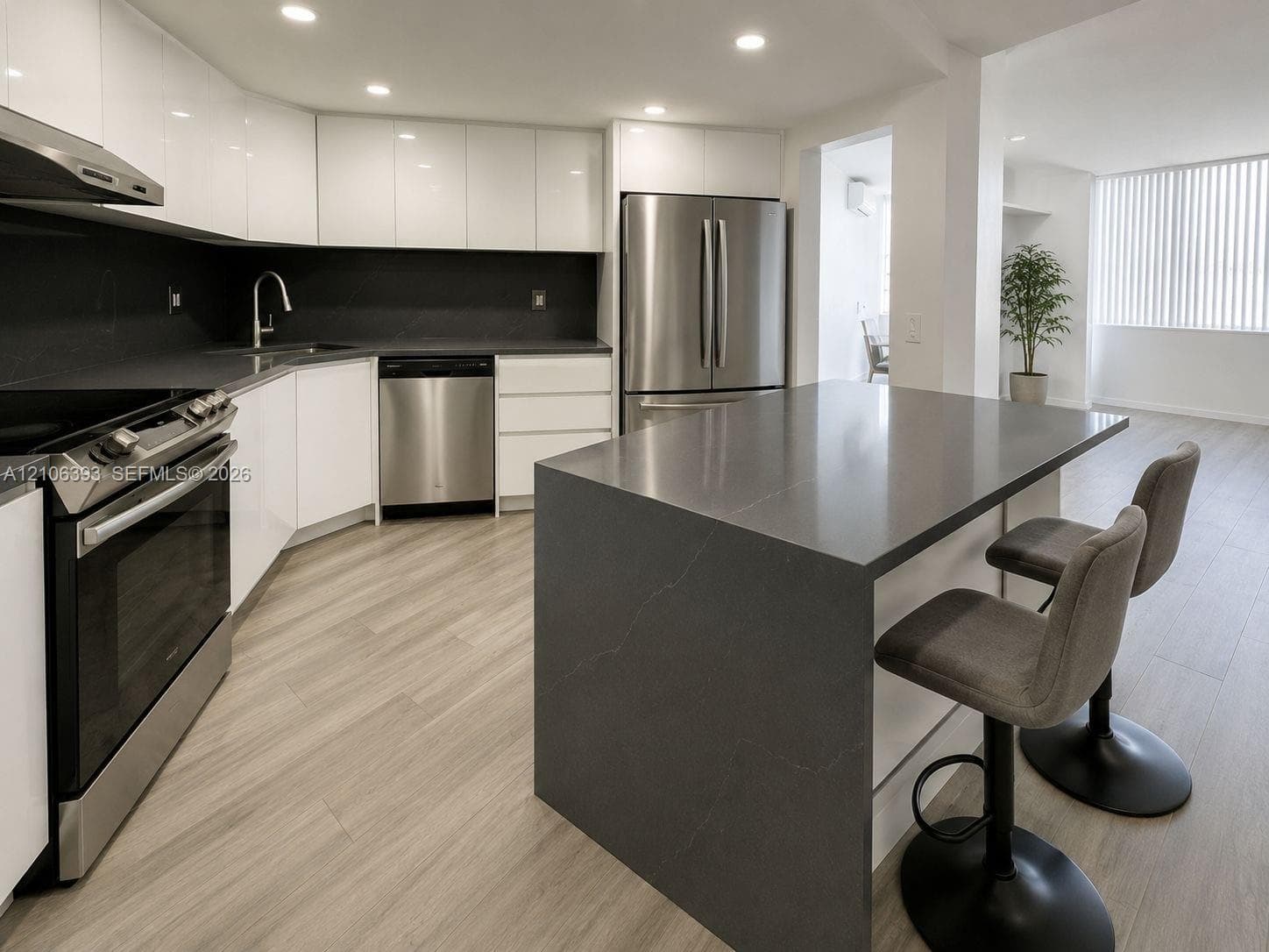 COMMODORE PLAZA · #2407 in Aventura - Photo 1