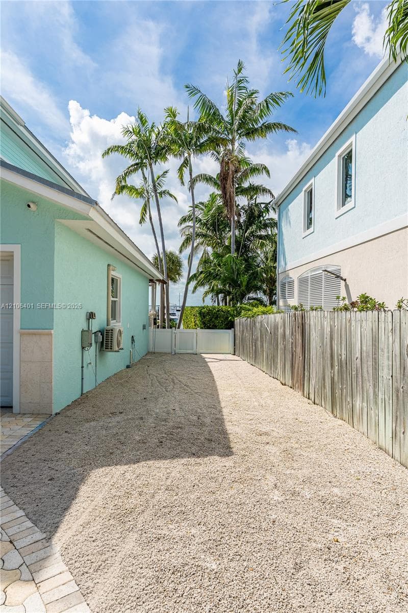 126 Point Pleasant Dr photo 52
