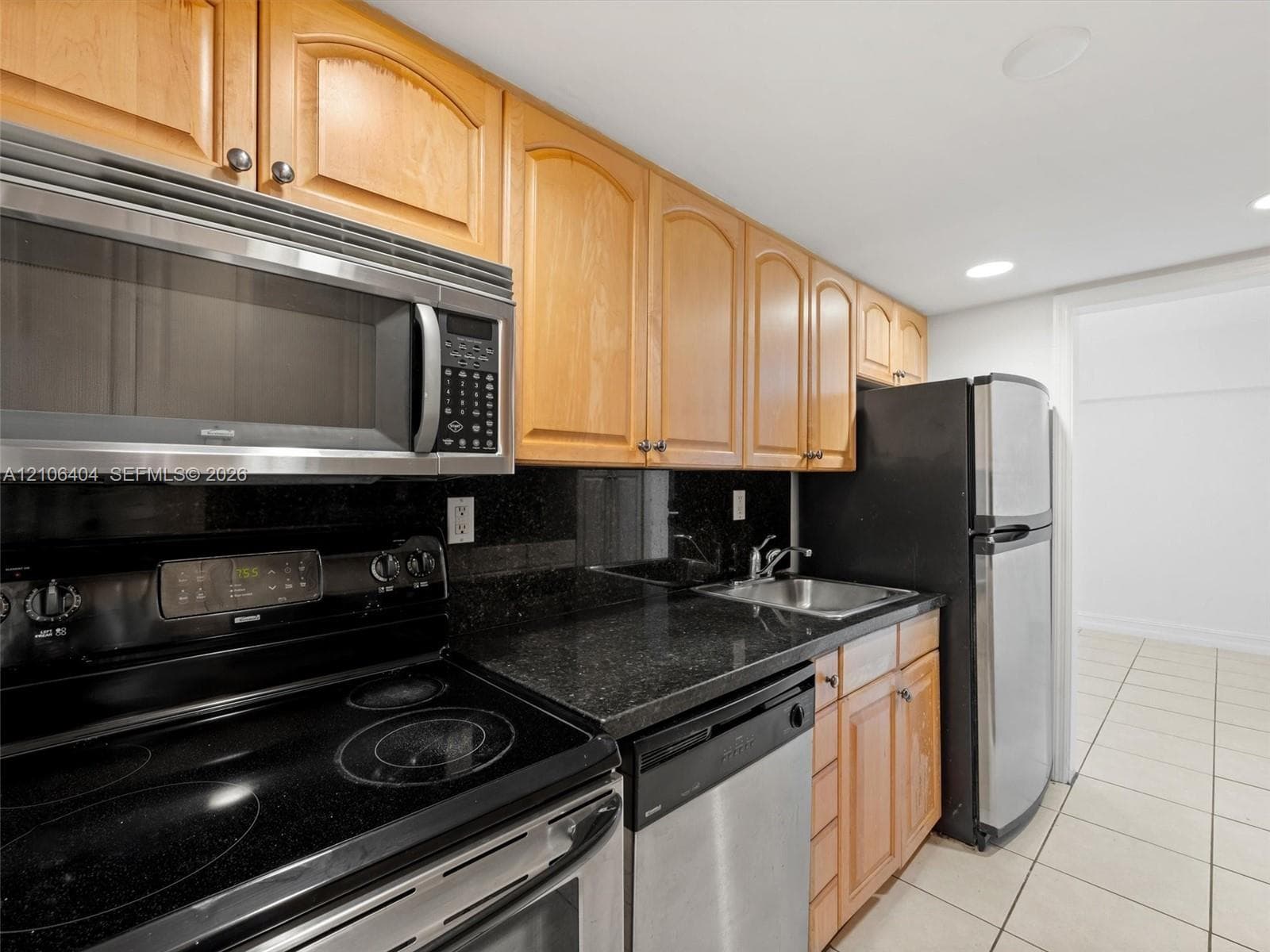 KEY ISLANDER CONDO · #1-B in Key Biscayne - Photo 14