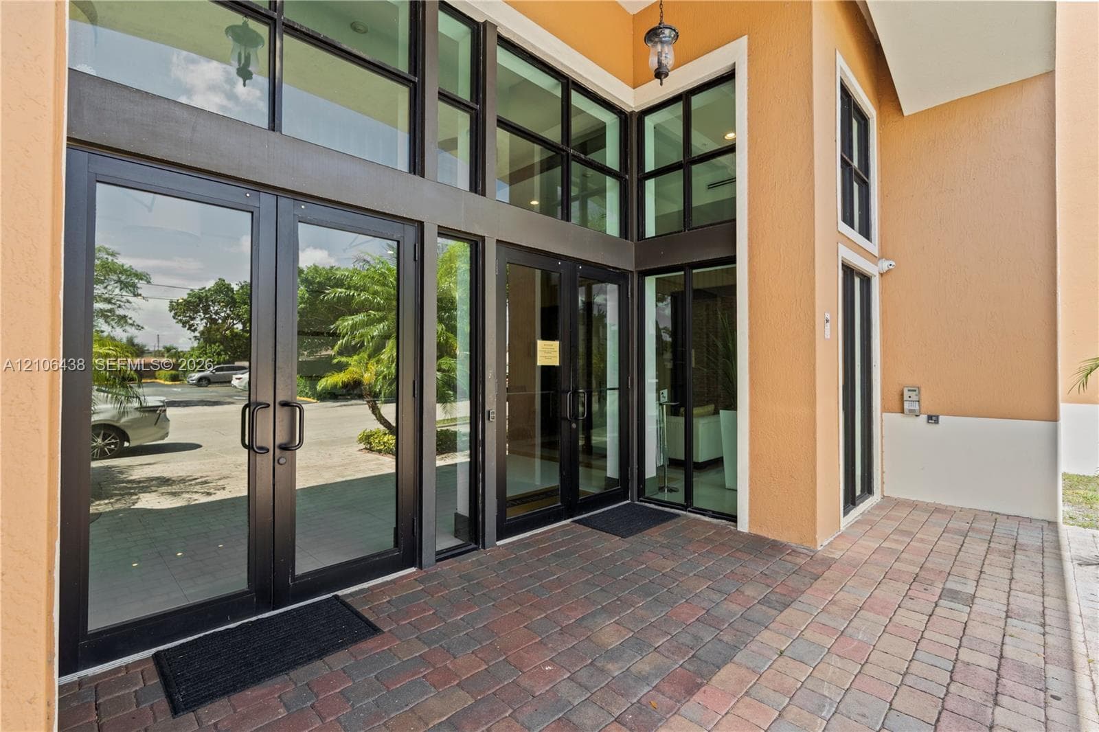Keystone Park Condominium · #1609 in Miami - Photo 6