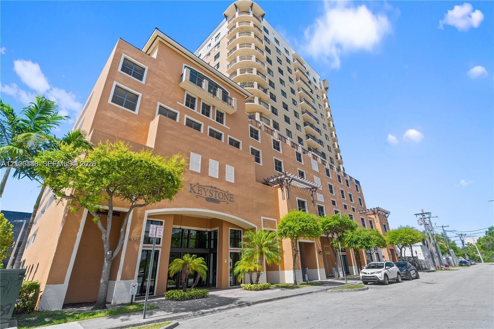 Keystone Park Condominium · #1609 in Miami - Photo 5