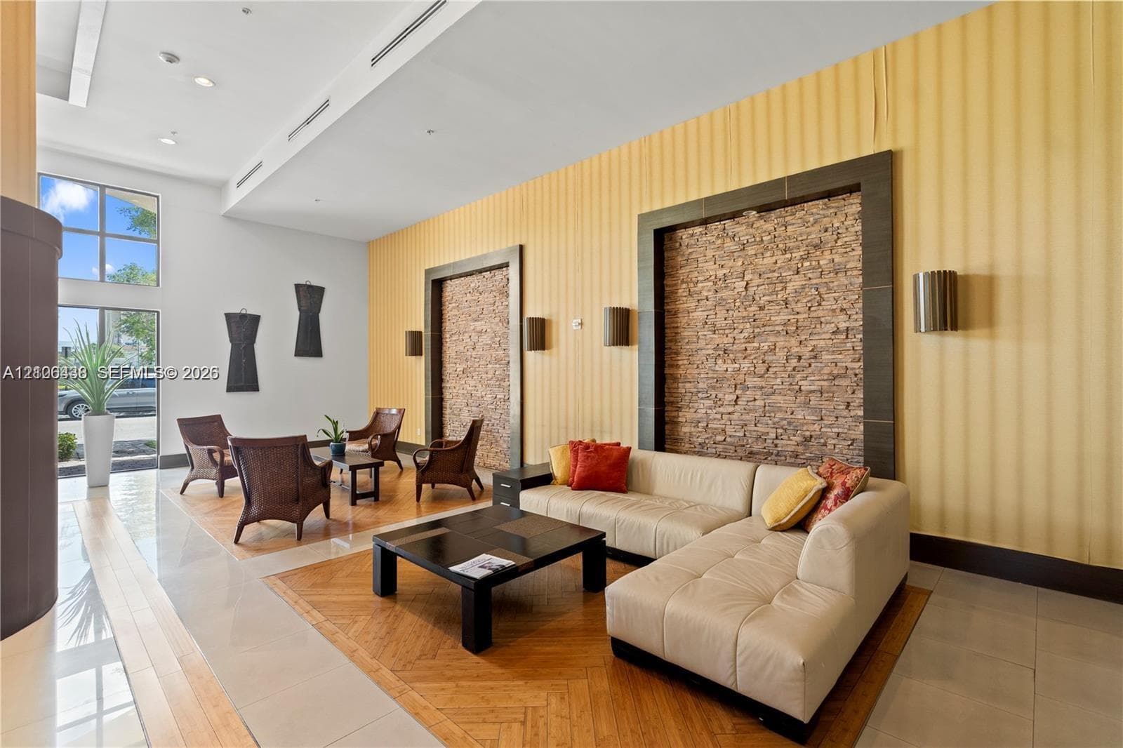 Keystone Park Condominium · #1609 in Miami - Photo 8