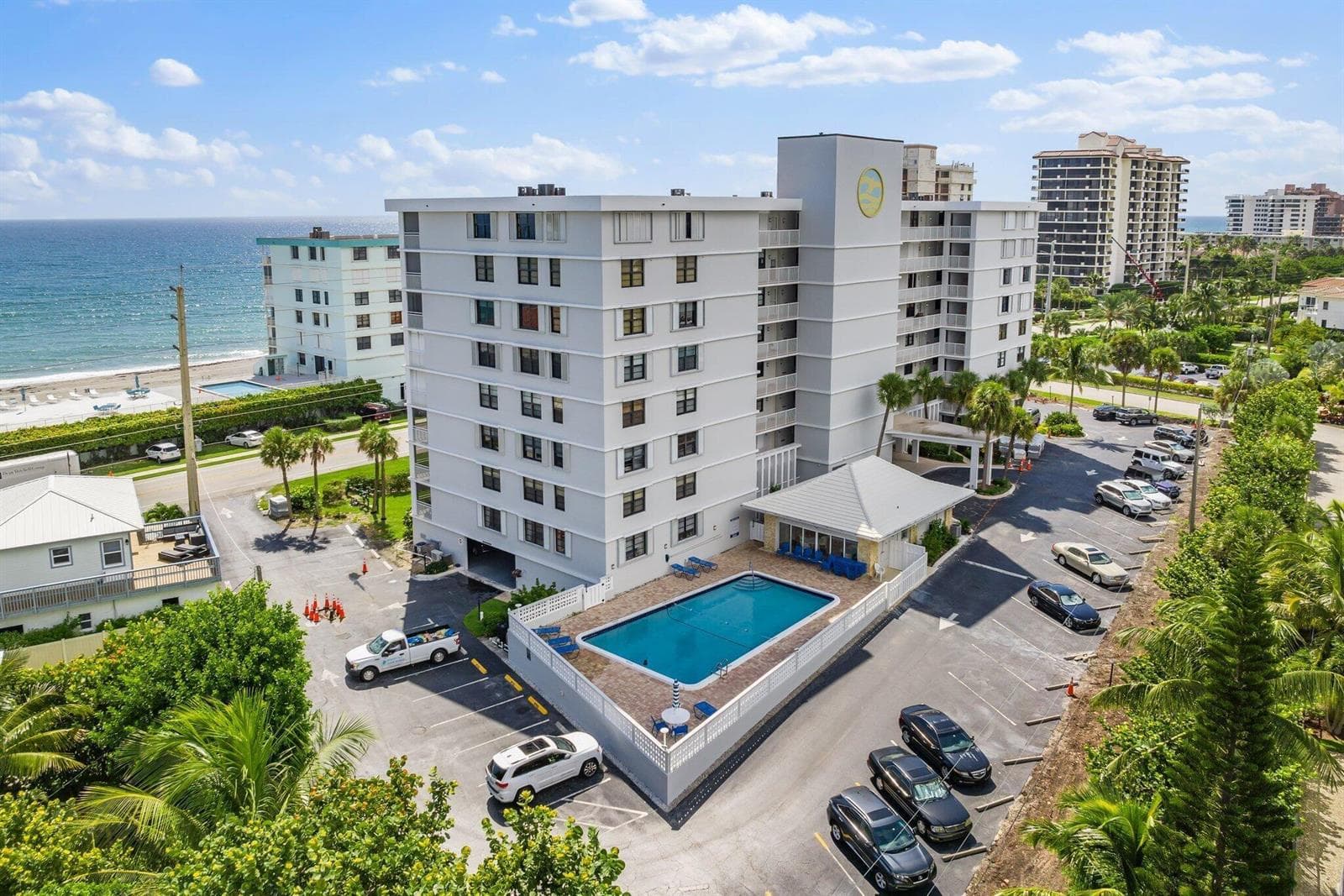 049-911OceanDr404-JunoBeach-FL-SMALL