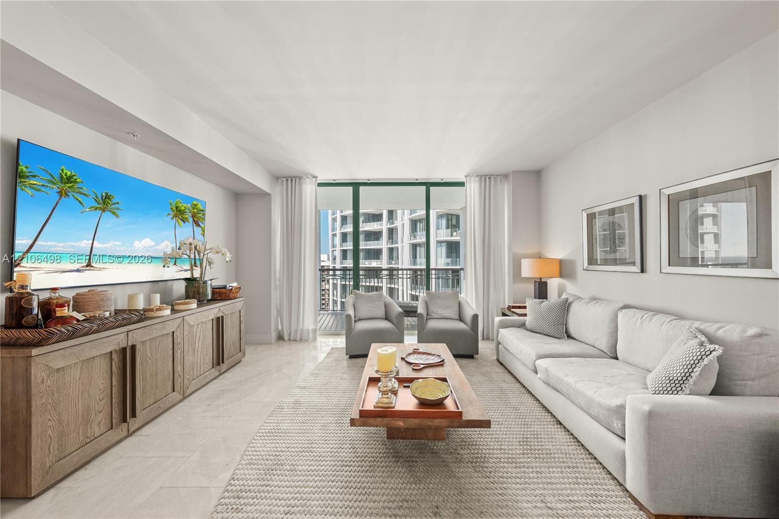 THE TOWER RESIDENCES · #1804 in Miami - Photo 1