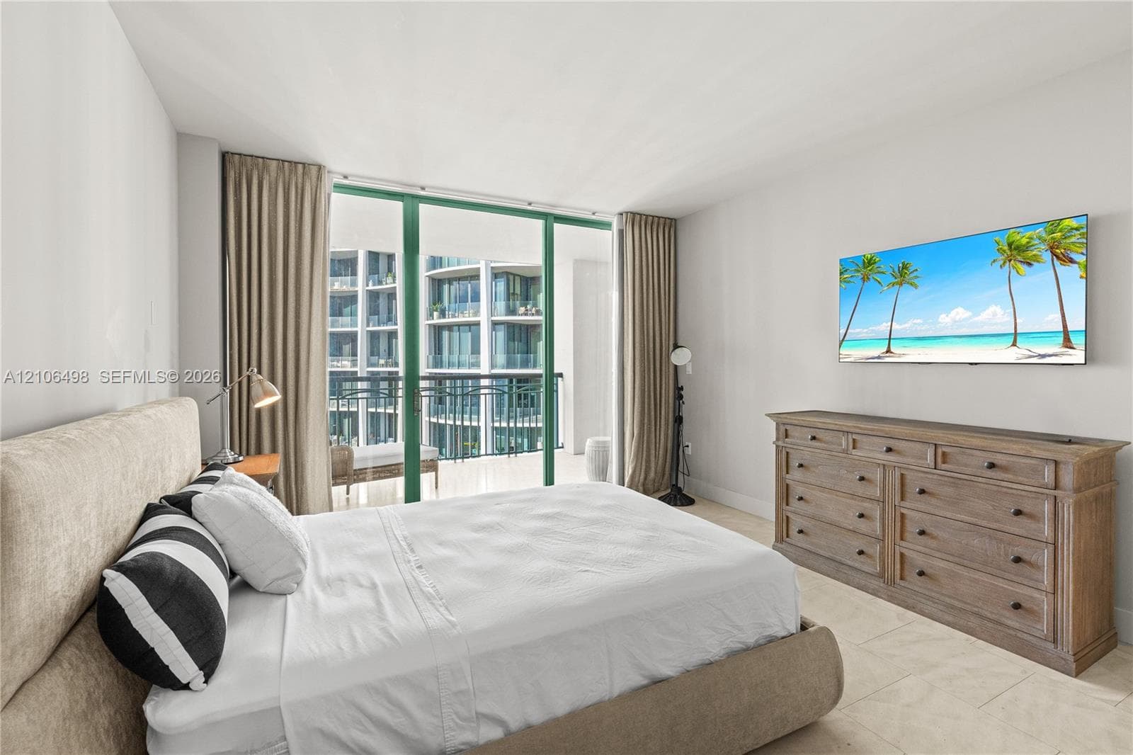 THE TOWER RESIDENCES · #1804 in Miami - Photo 28