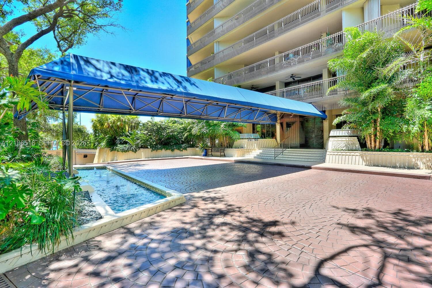 Yacht Harbour · #14D in Coconut Grove - Photo 24
