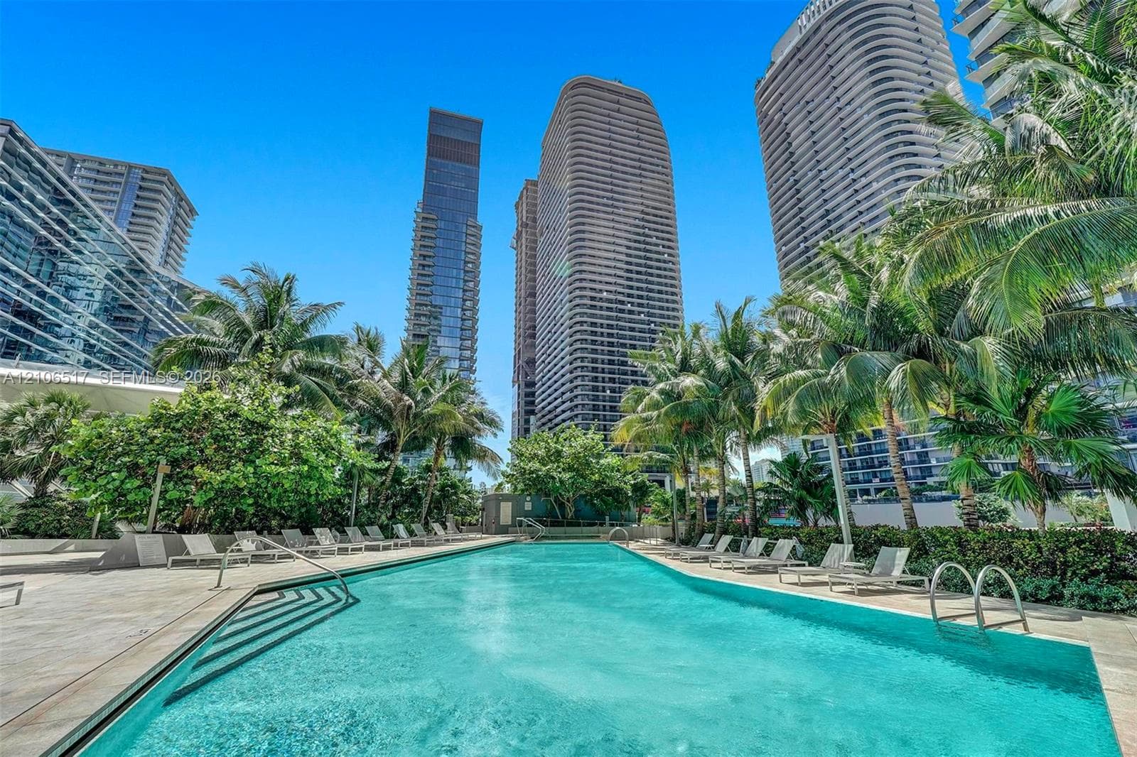 Rise Brickell City Centre · #910 in Miami - Photo 39