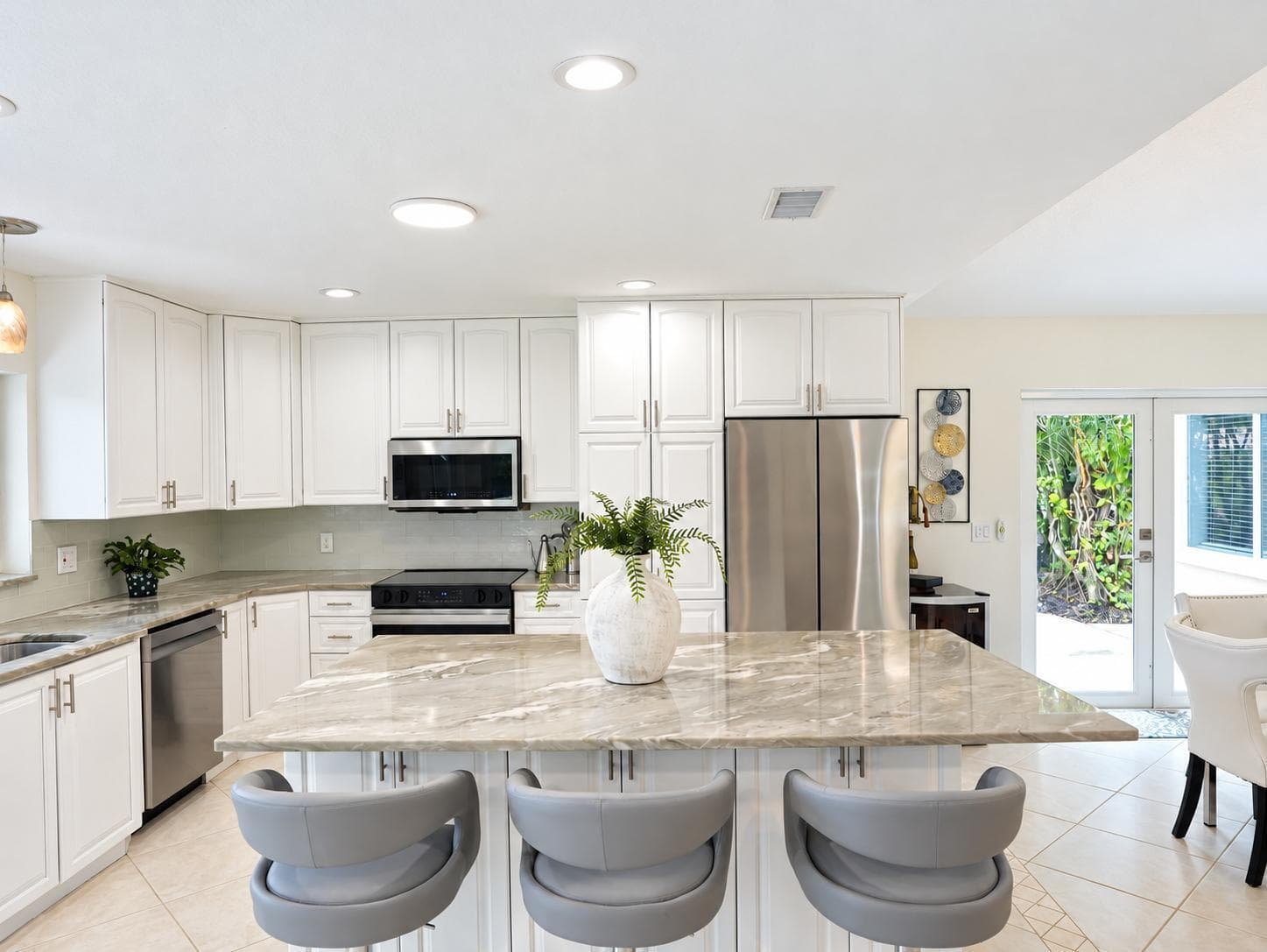 Kitchen Overview