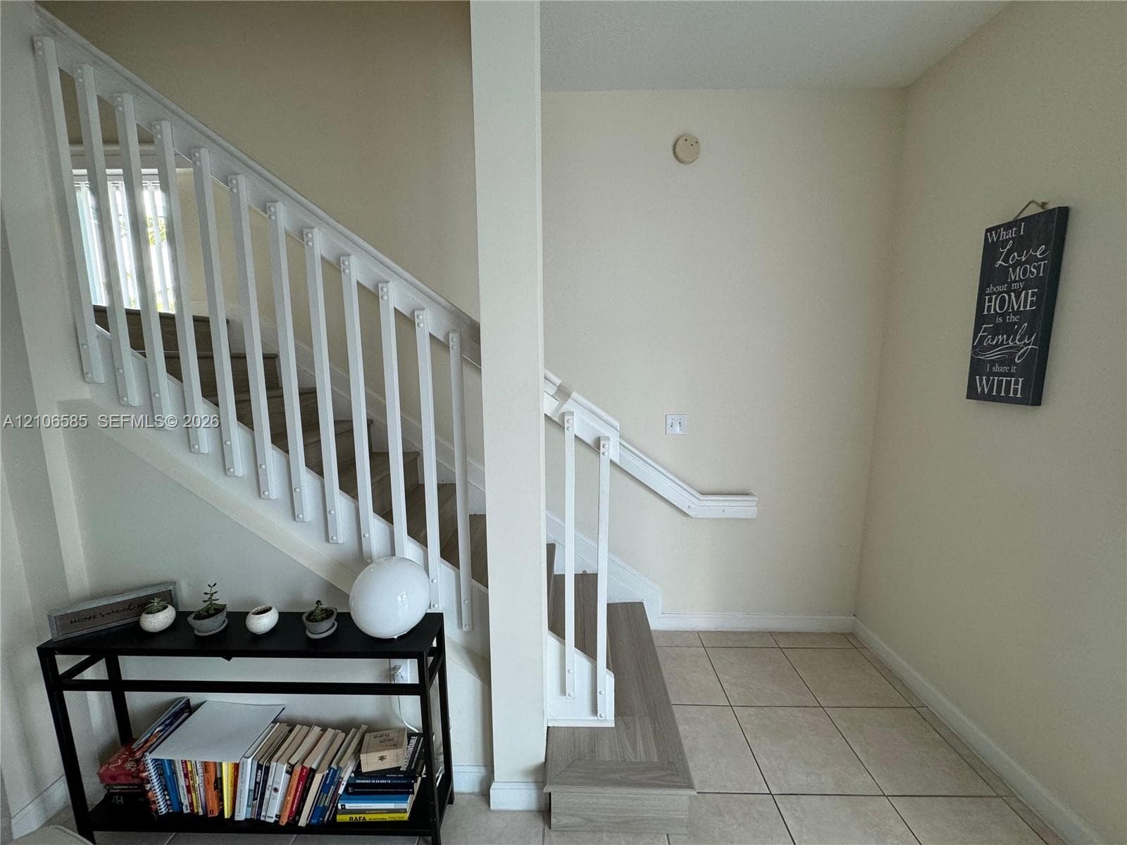 2146 Van Buren St #406 photo 15