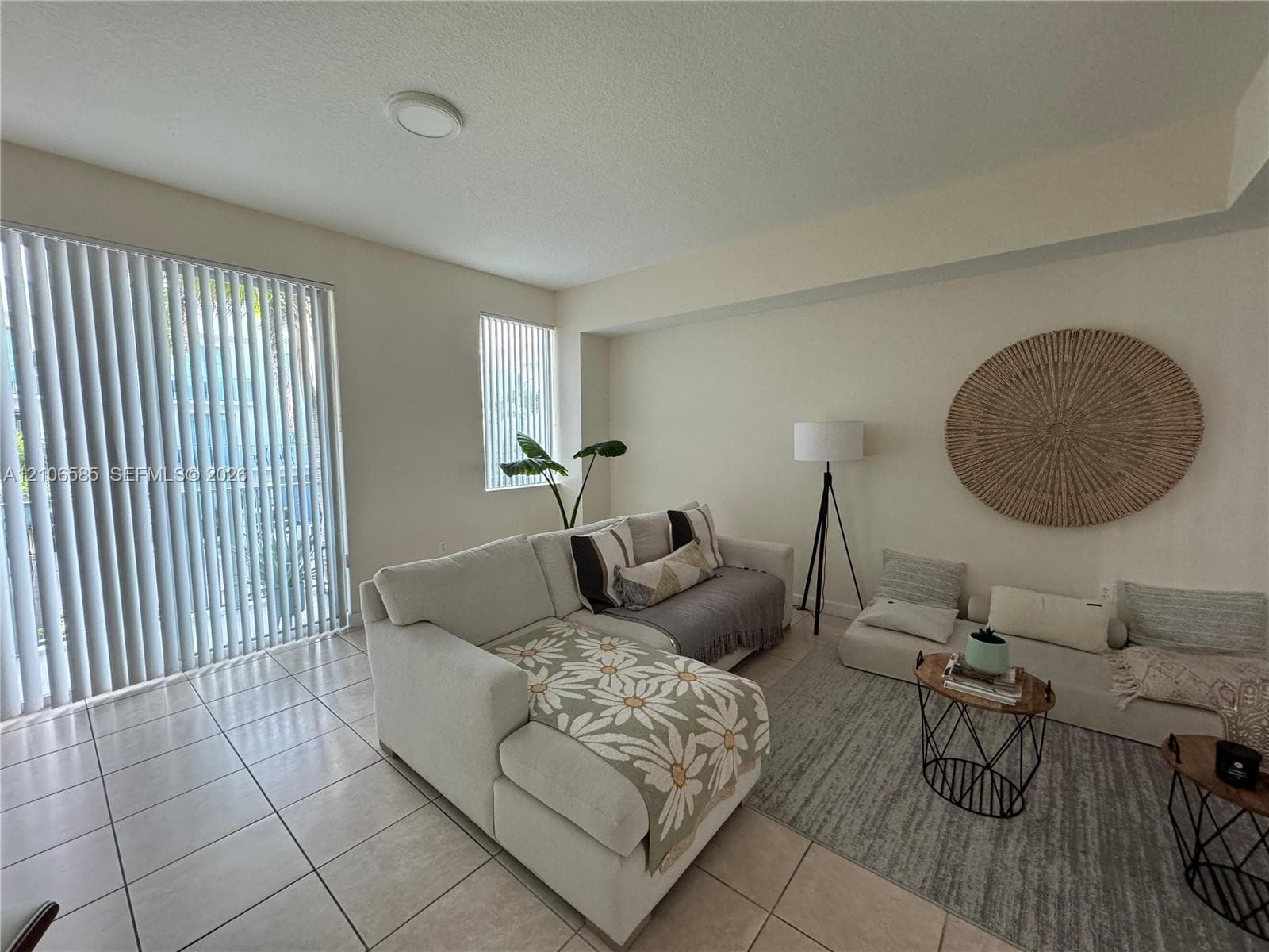 2146 Van Buren St #406 photo 11