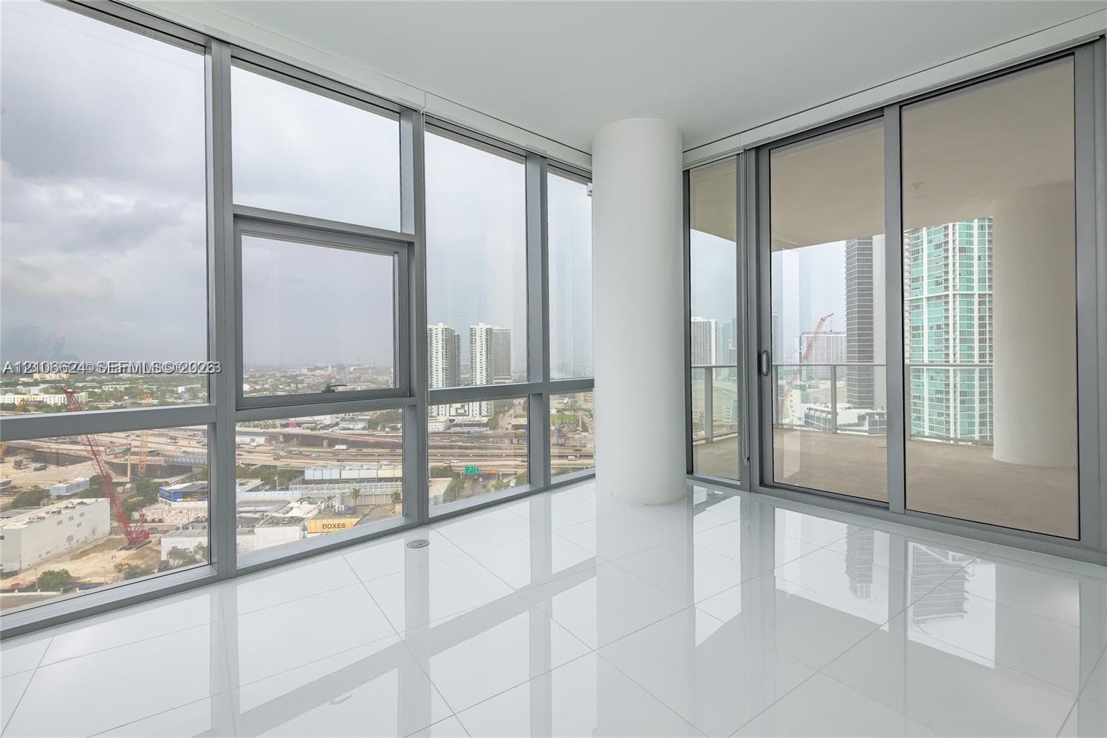 Paramount Miami Worldcenter · #2100 in Miami - Photo 24