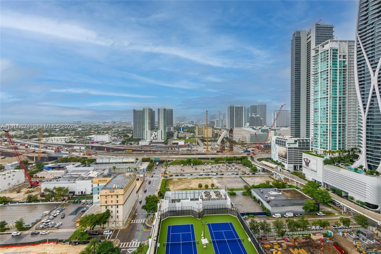 Paramount Miami Worldcenter · #2100 in Miami - Photo 38