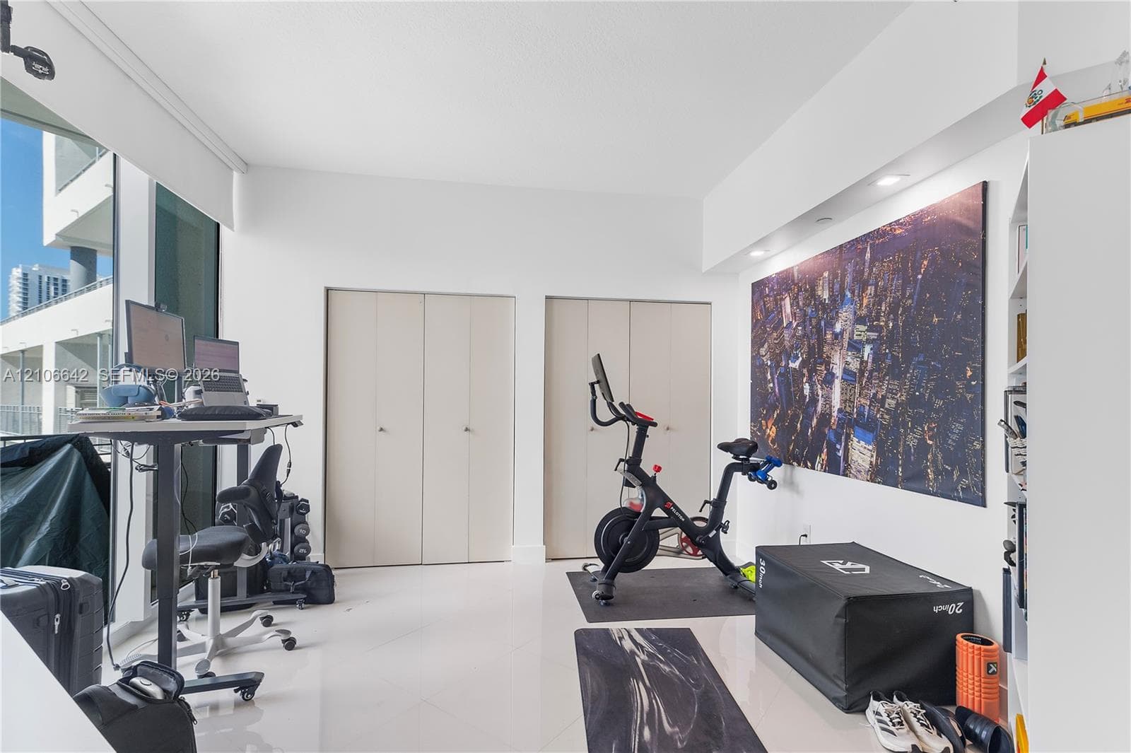 Second bedroom