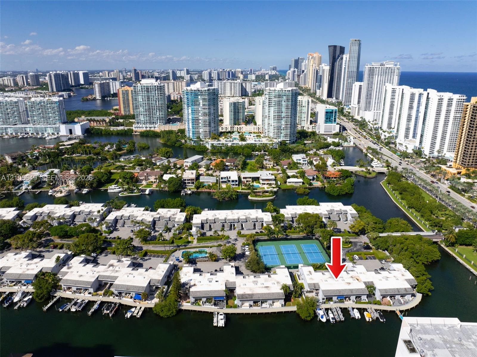 216 Poinciana Dr #206