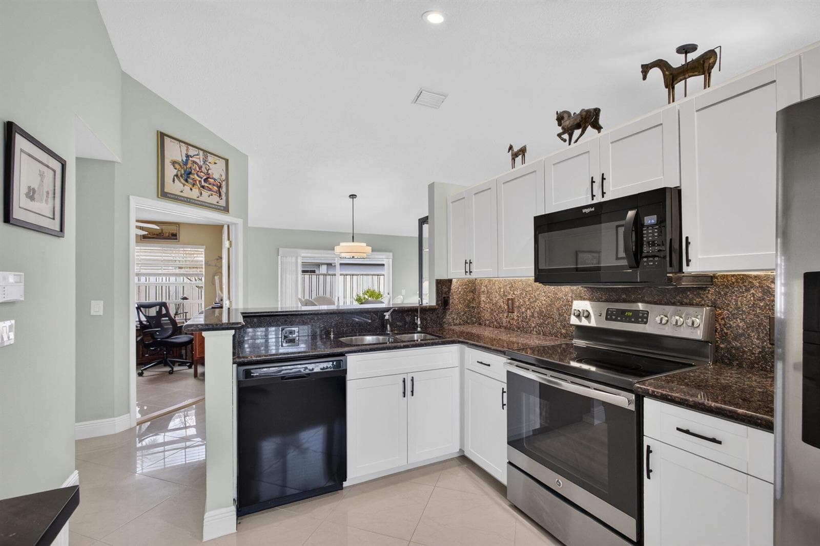 27-web-or-mls-5D1A3150