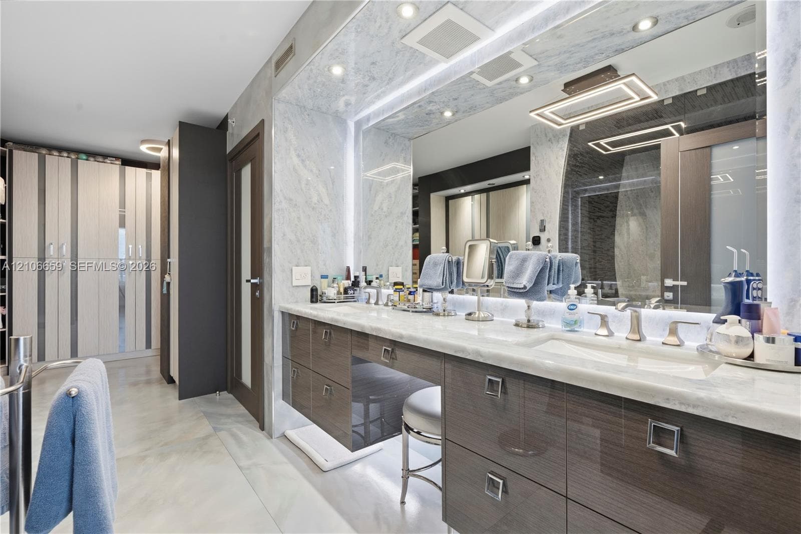 The Pinnacle · #3402 in Sunny Isles Beach - Photo 34
