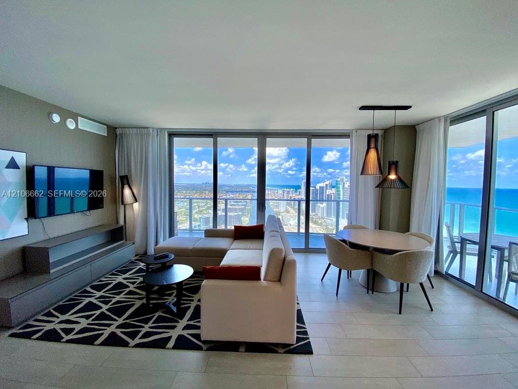 Hyde Beach House · #T3601 in Hollywood - Photo 5