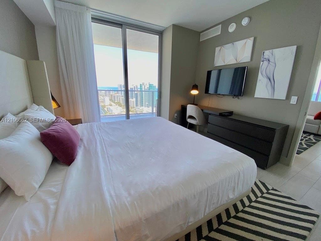 Hyde Beach House · #T3601 in Hollywood - Photo 15