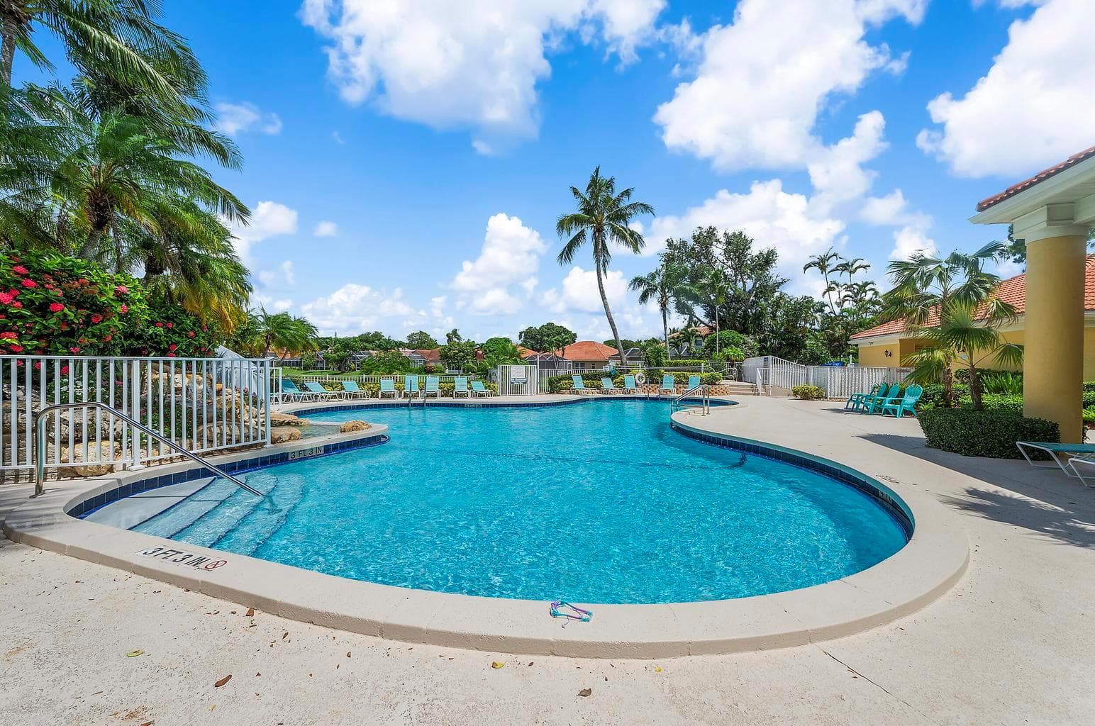 pool casa rio