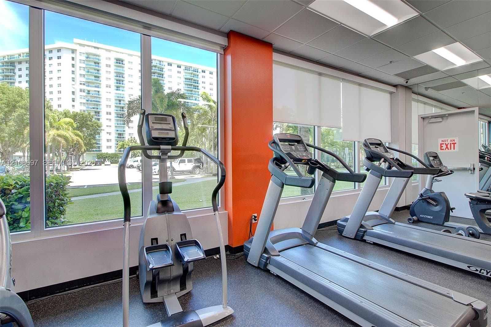 OCEANVIEW BUILDING B COND · #1002 in Sunny Isles Beach - Photo 29