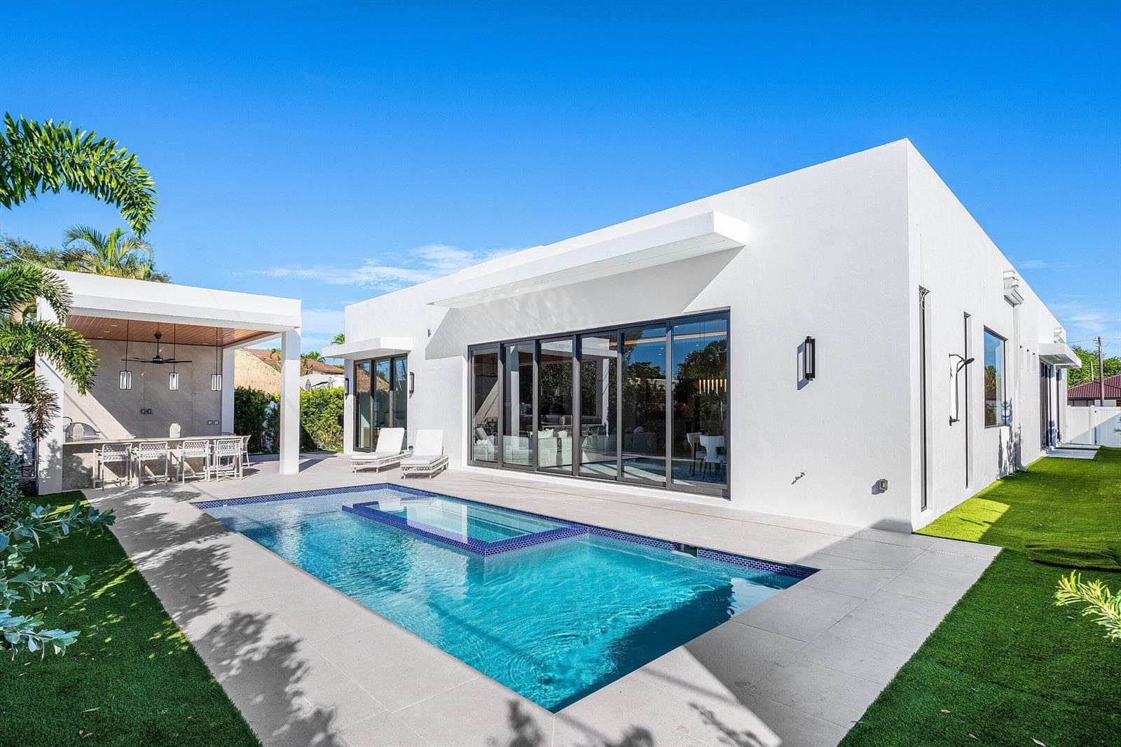 044-680HastingsStreet-BocaRaton-FL-33487