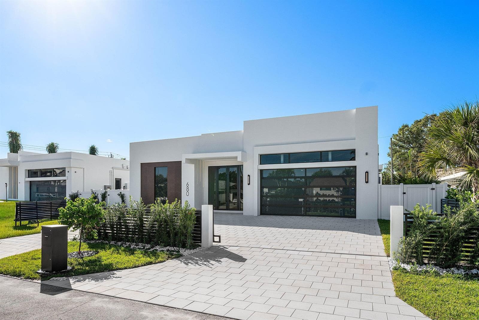 002-680HastingsStreet-BocaRaton-FL-33487
