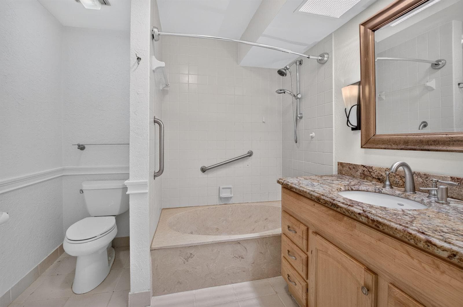 GRANITE COUNTERS