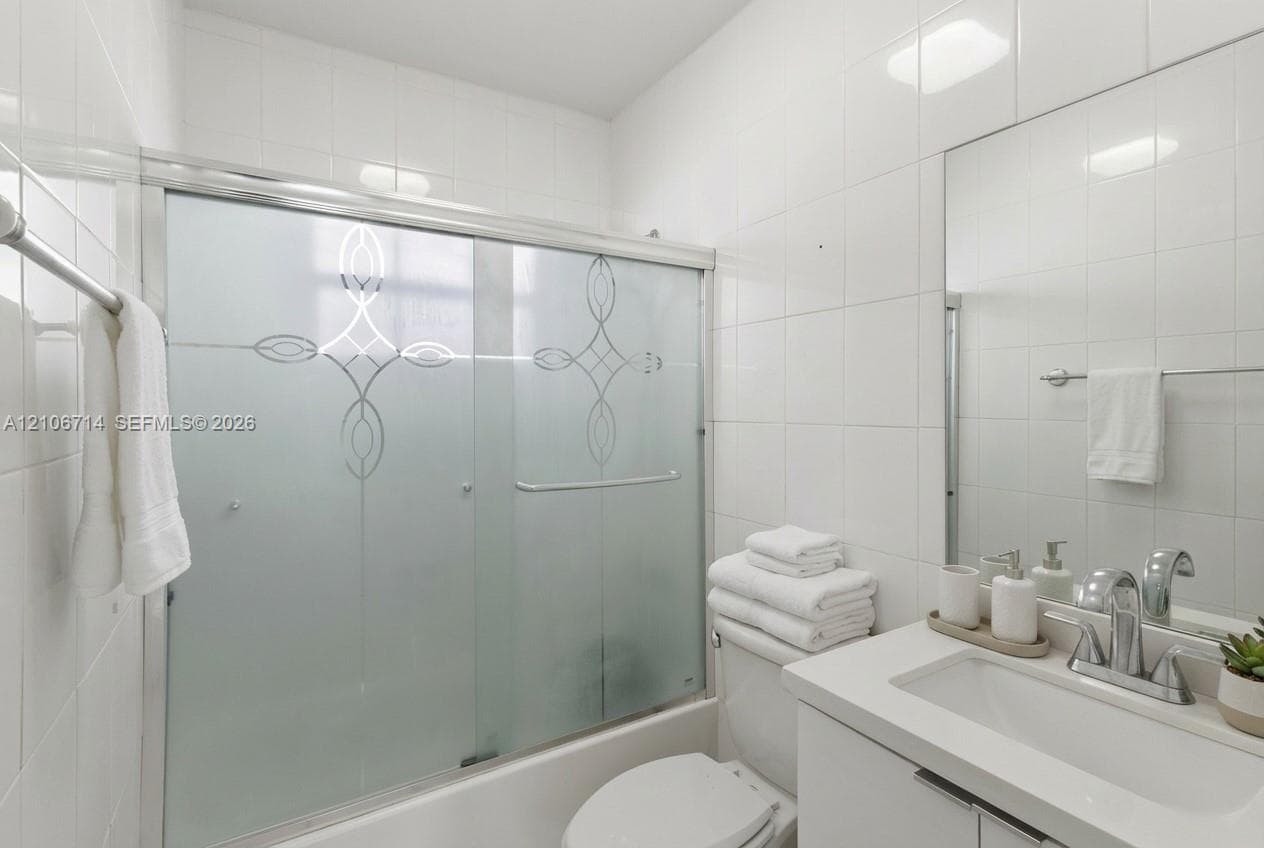 Virtually Staged
