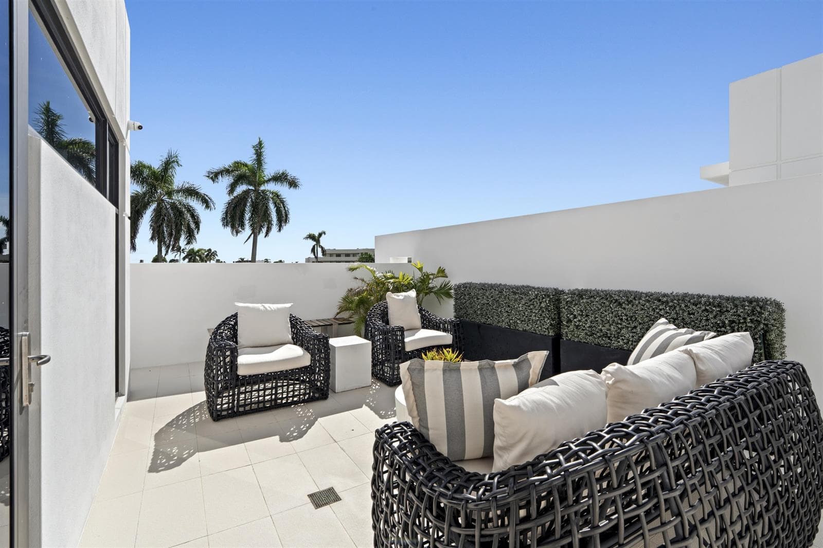 Rooftop Deck