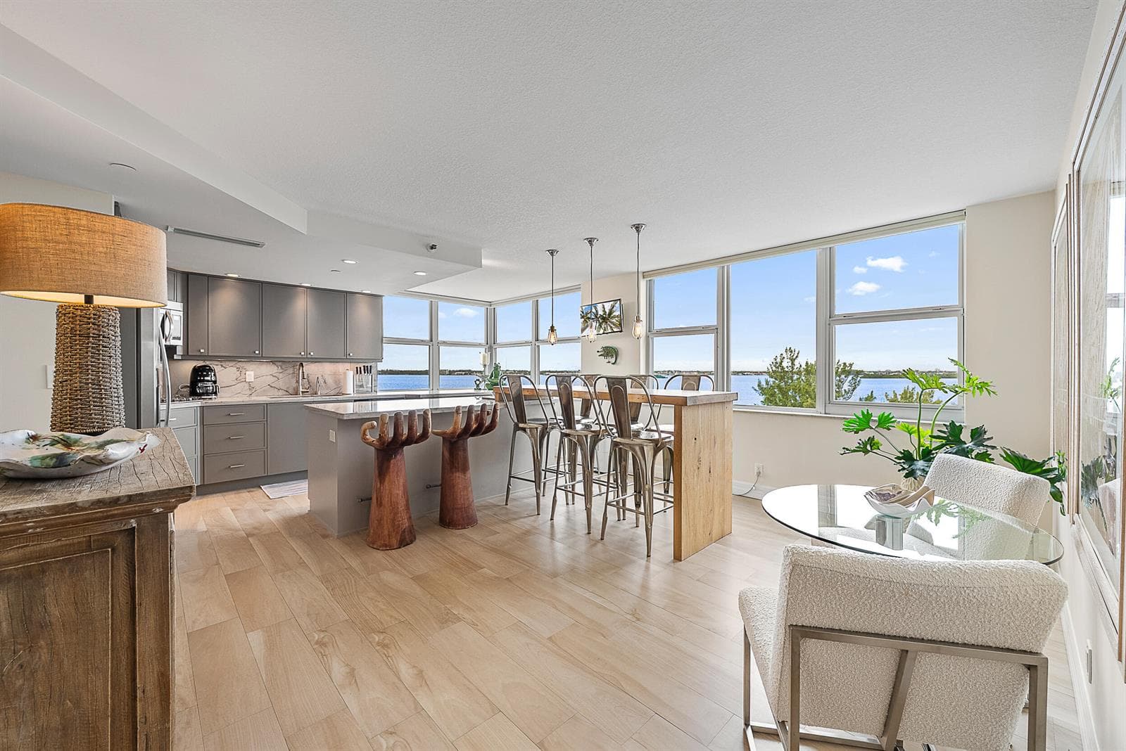 Open Kitchen & Dining
