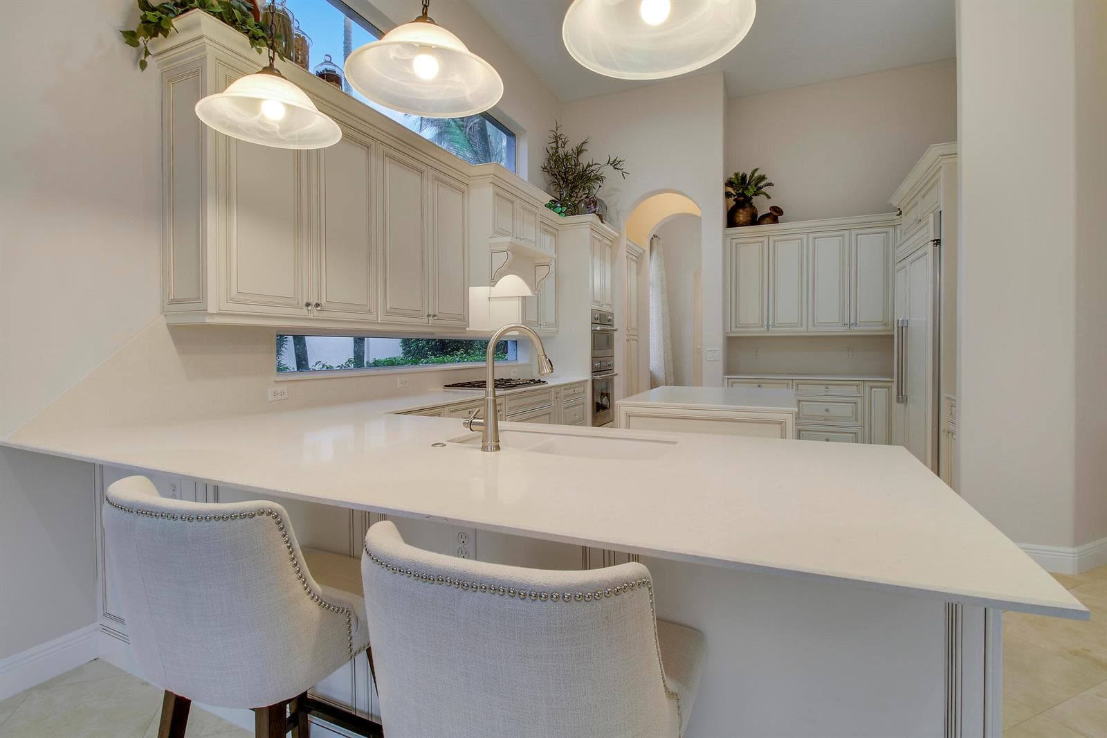 Kitchen Bar-2