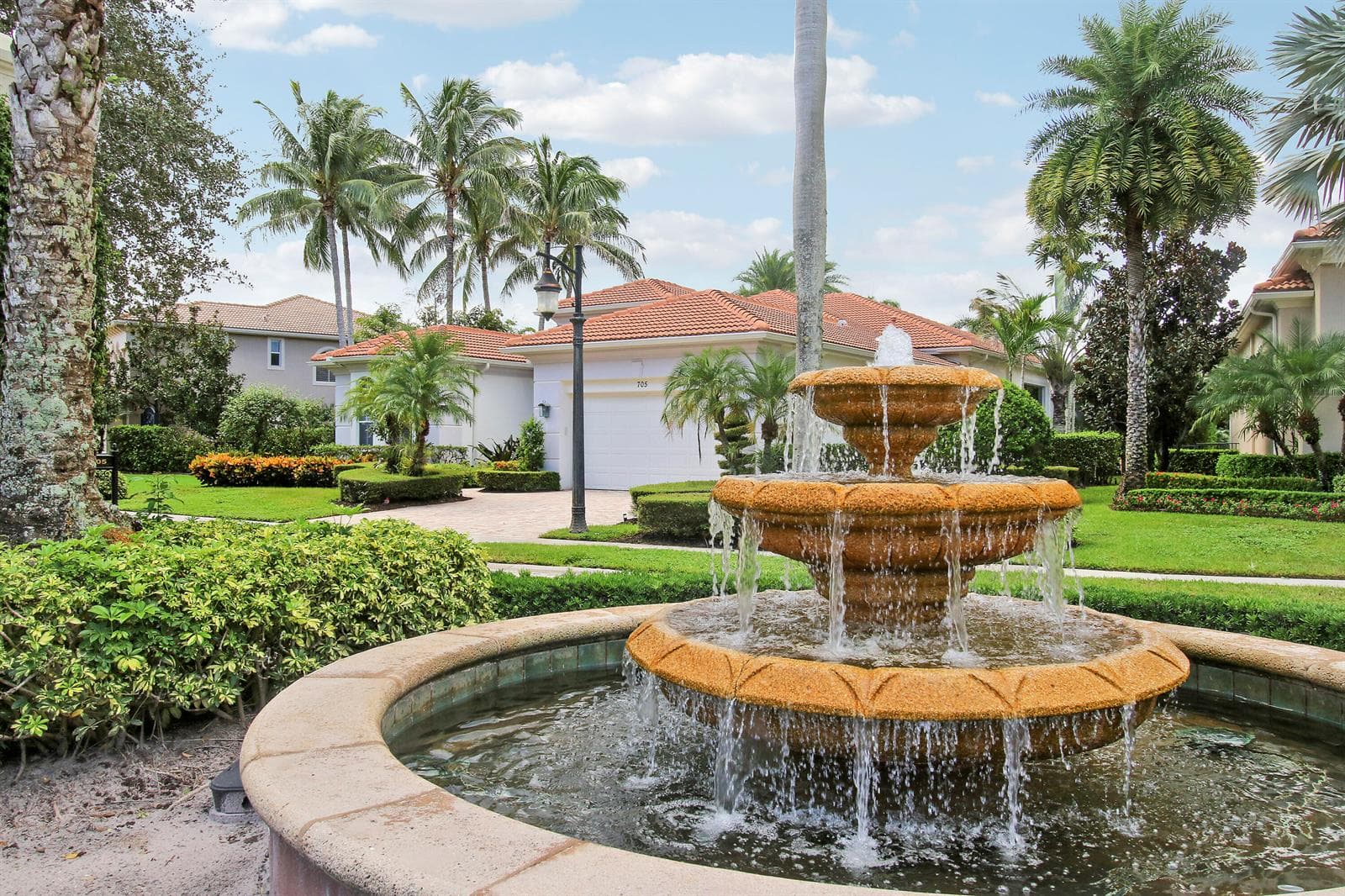 Street Waterfountain