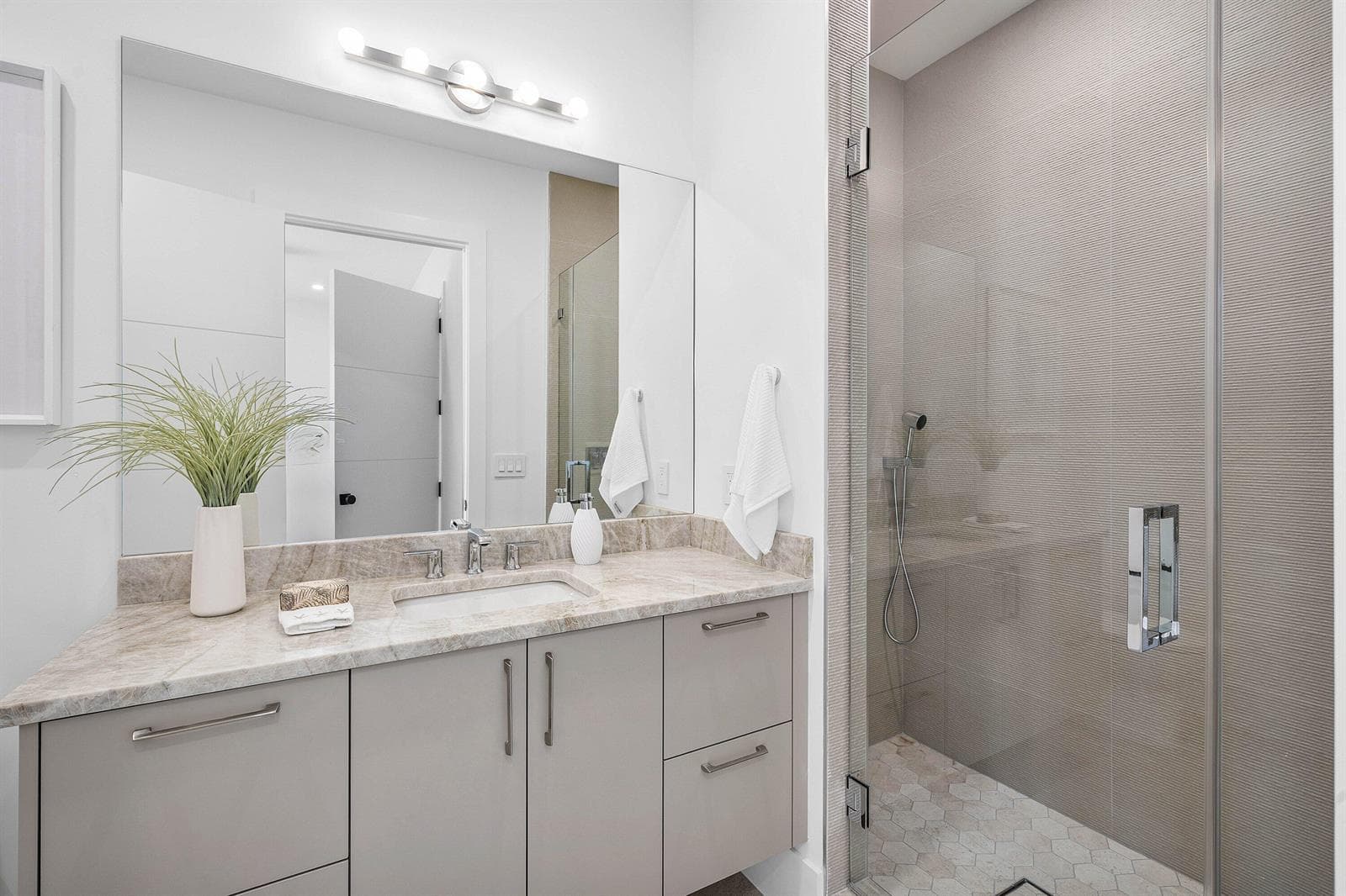022-3097BanyanRoad-BocaRaton-FL-33432-SM