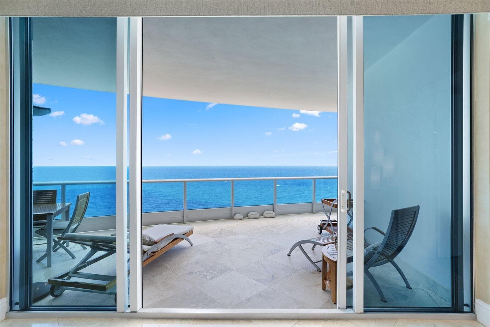 1600 South Ocean Boulevard - 19.jpg-SMAL
