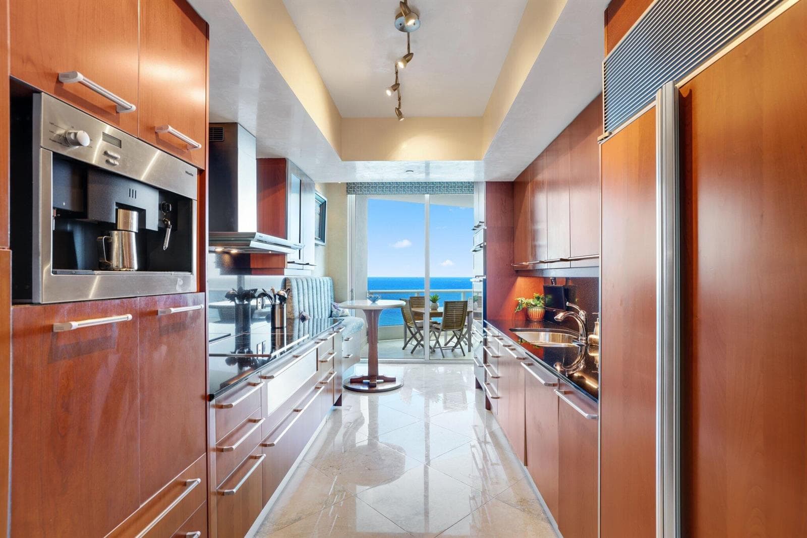 1600 South Ocean Boulevard - 20.jpg-SMAL