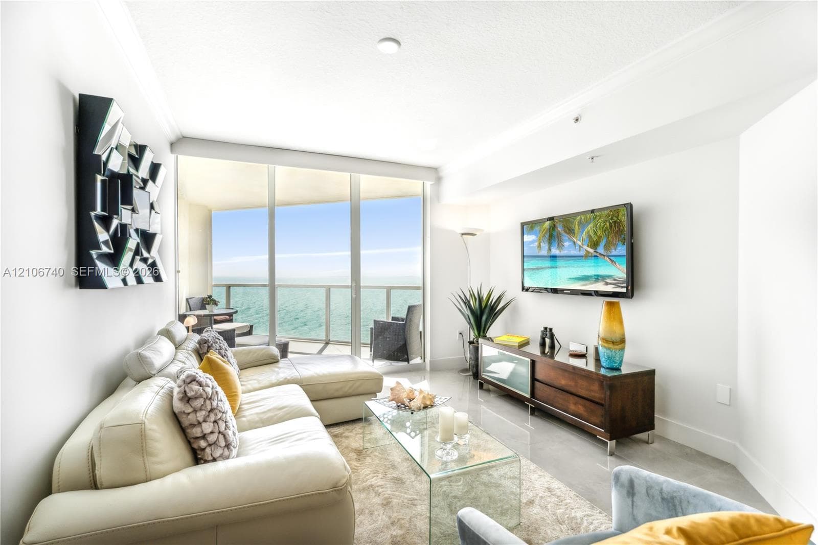 La Perla · #4110 in Sunny Isles Beach - Photo 5