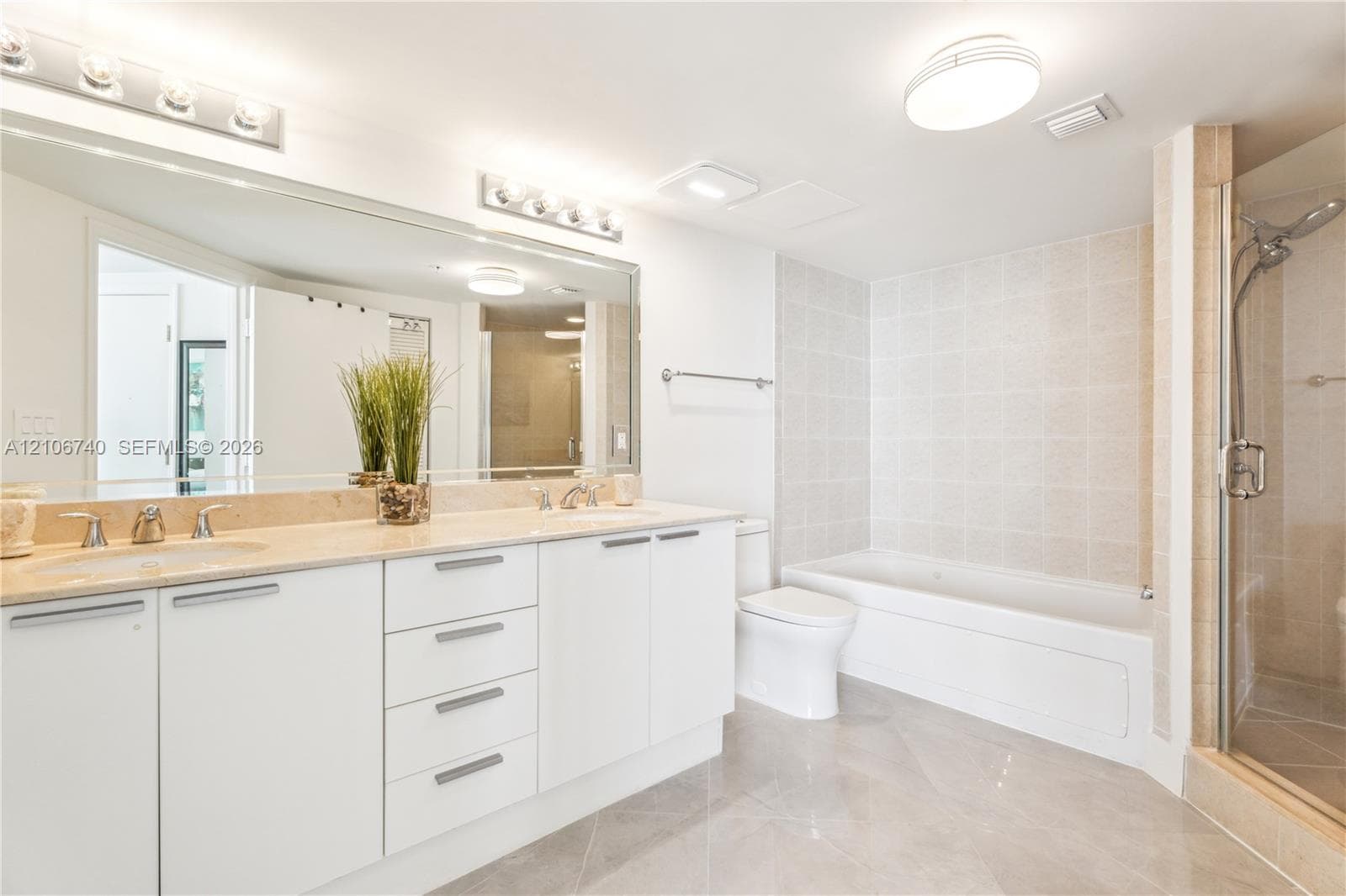 La Perla · #4110 in Sunny Isles Beach - Photo 9