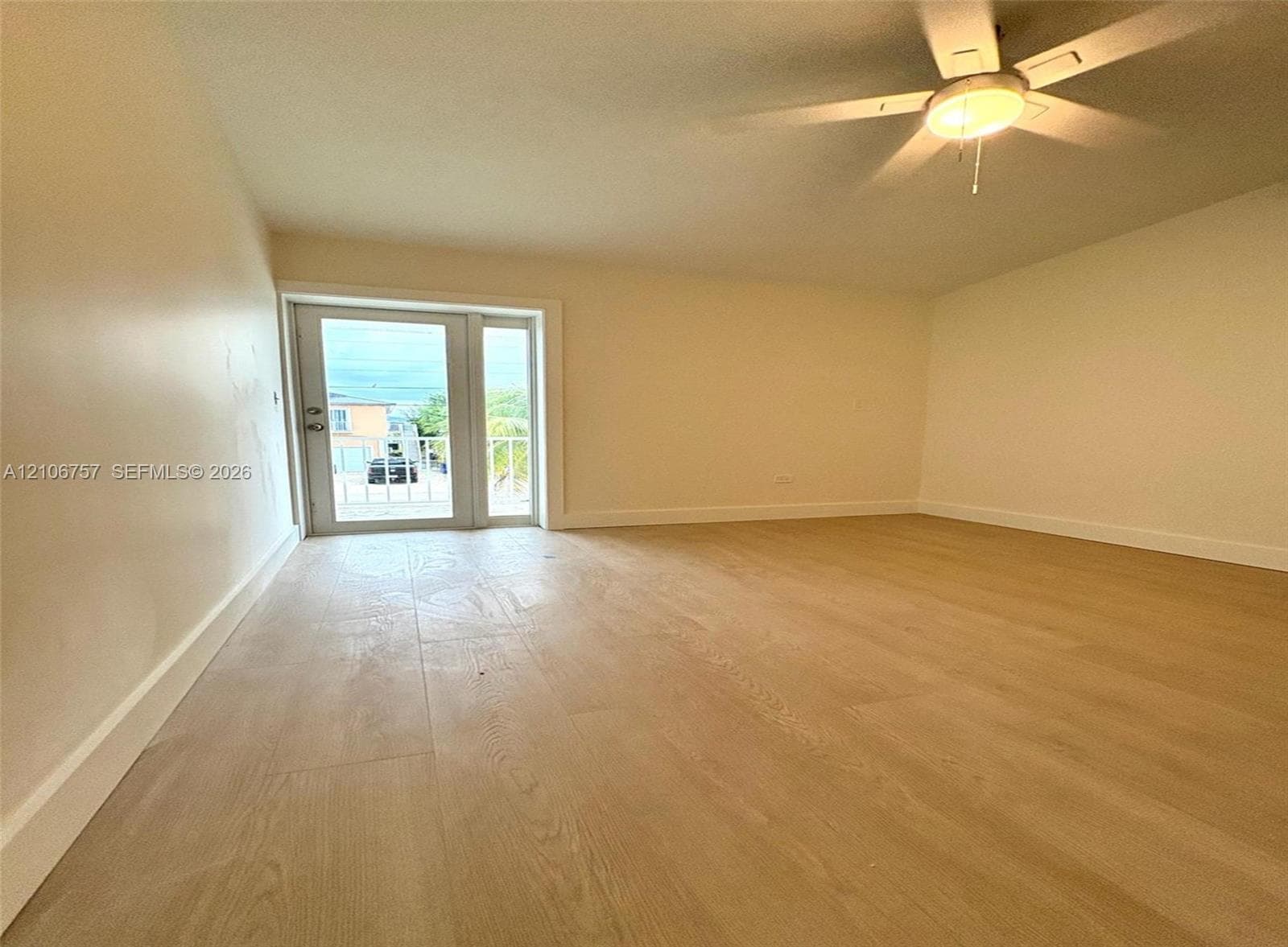 136 Marina Ave #EAST photo 10