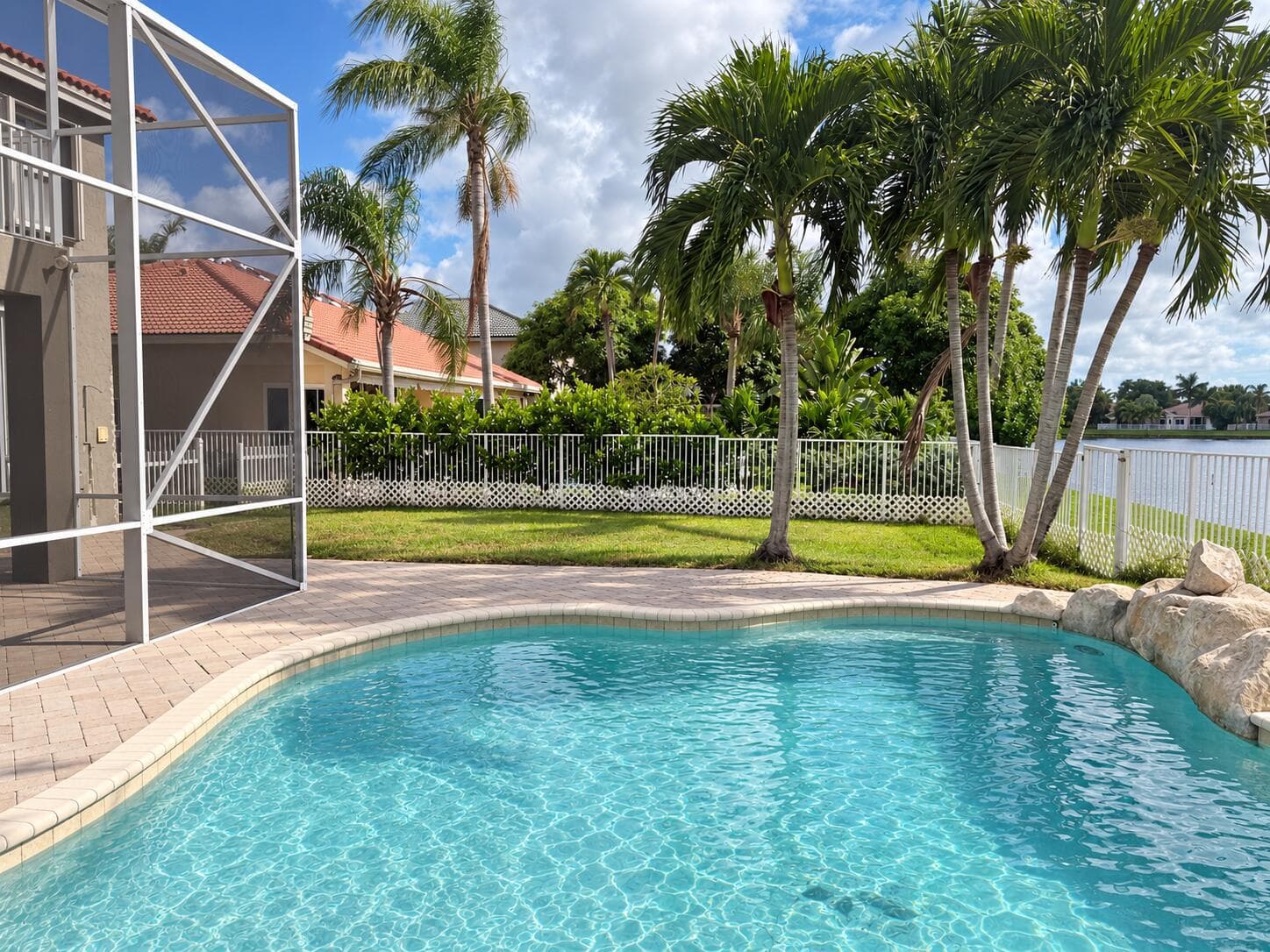 Pool & Yard