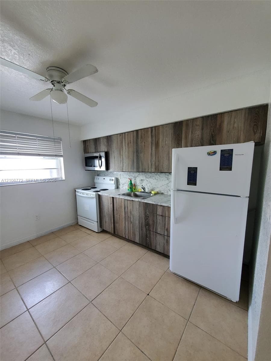 POINCIANA AT FIRST CONDO · #5 in Miami - Photo 8
