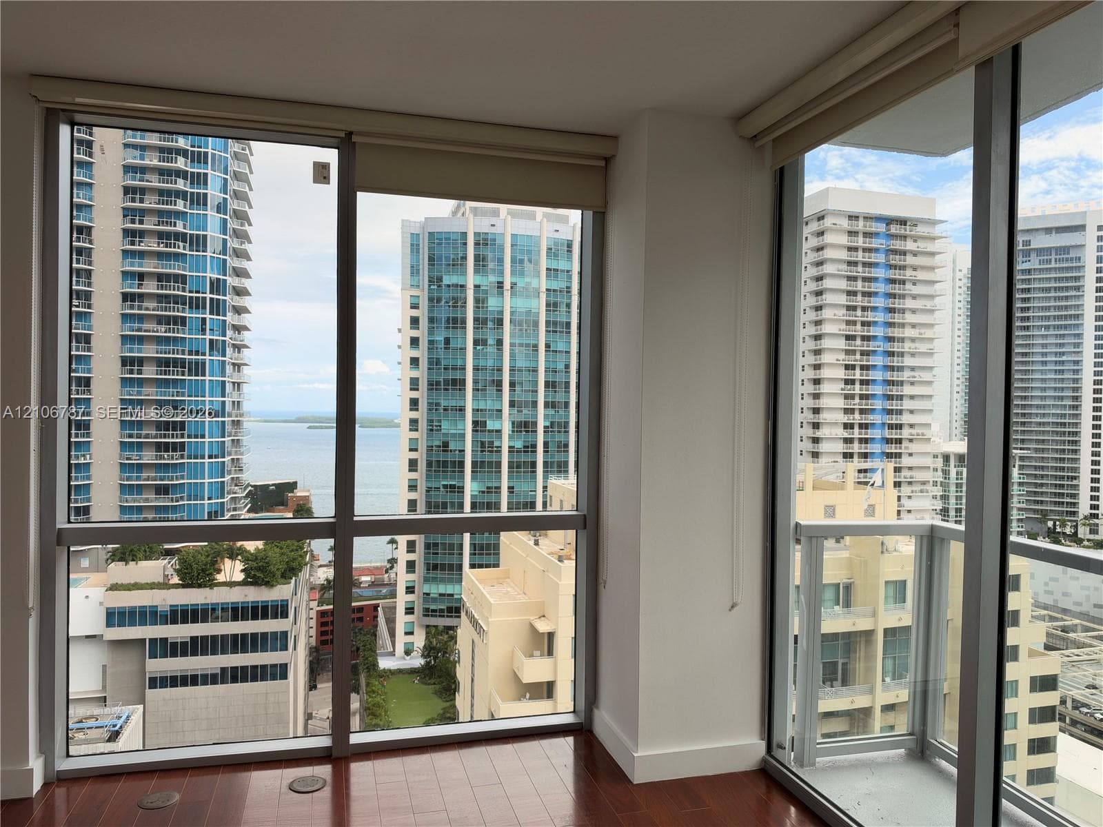 1060 Brickell · #2507 in Miami - Photo 10