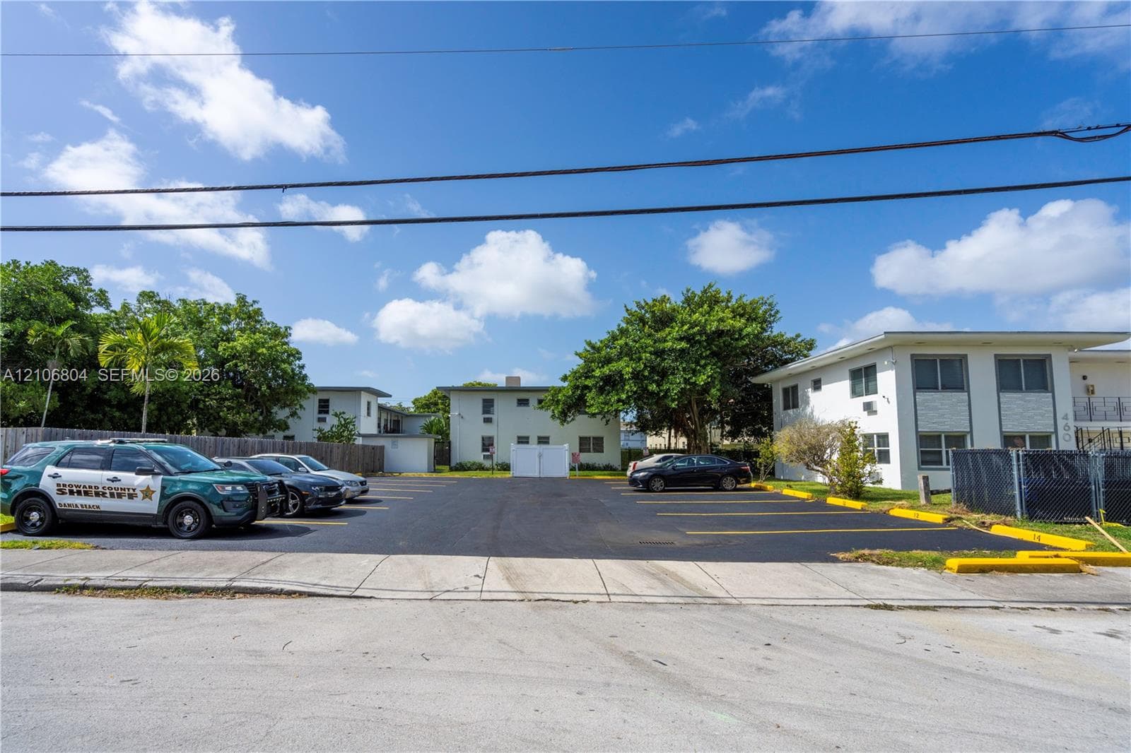 7 53 42 · #22 in Miami - Photo 16